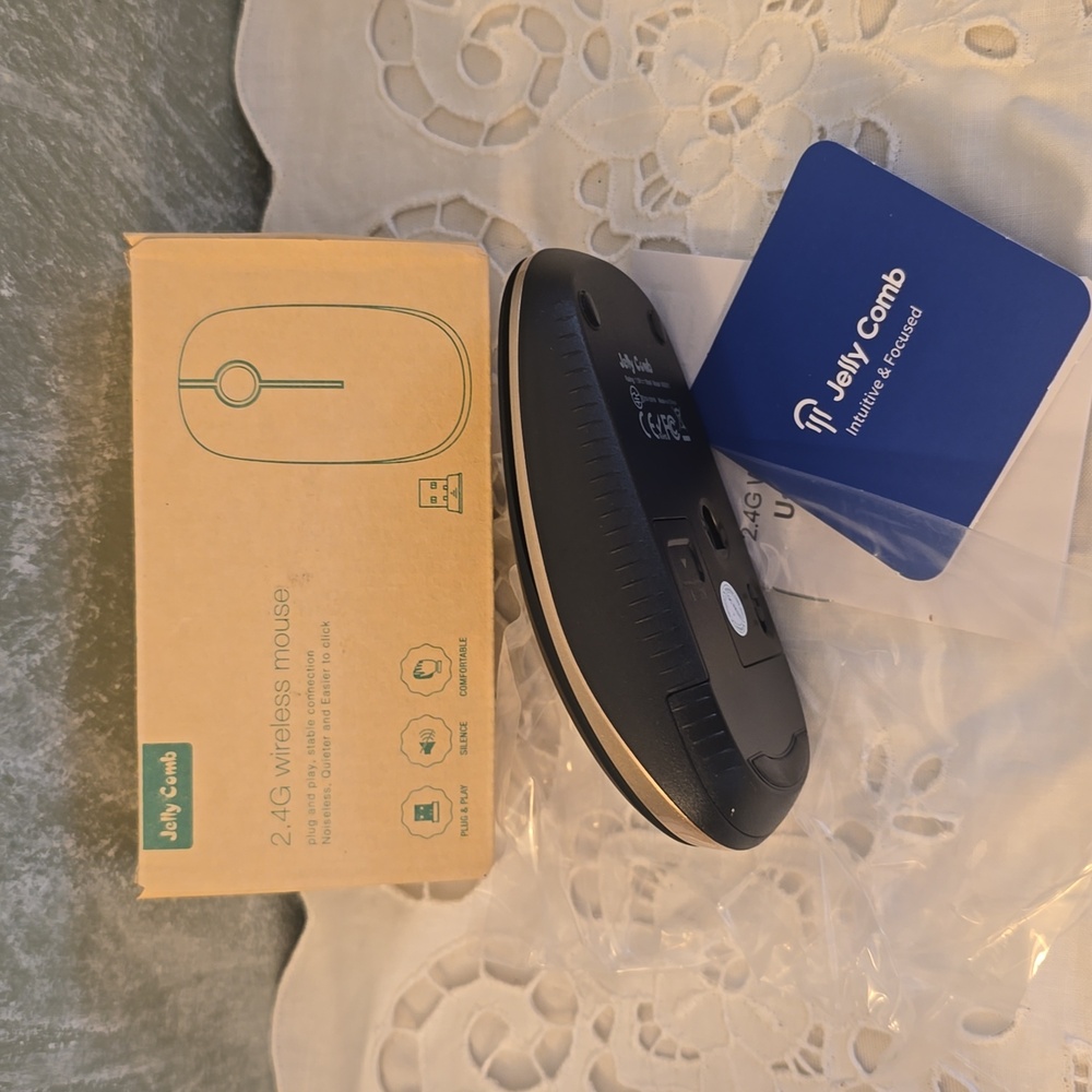 Jelly Comb Black 2.4G Wireless Mouse, Noiseless, Easier To Click New - Picture 4 of 4